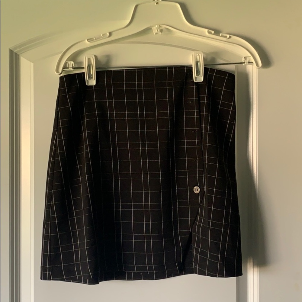 Black checkered skirt